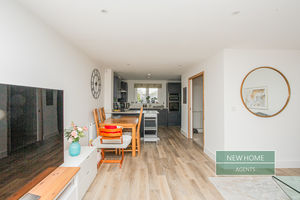 Photo 16- click for photo gallery